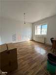 Apartament 3 camere cf1 decomandat zona Micro 3