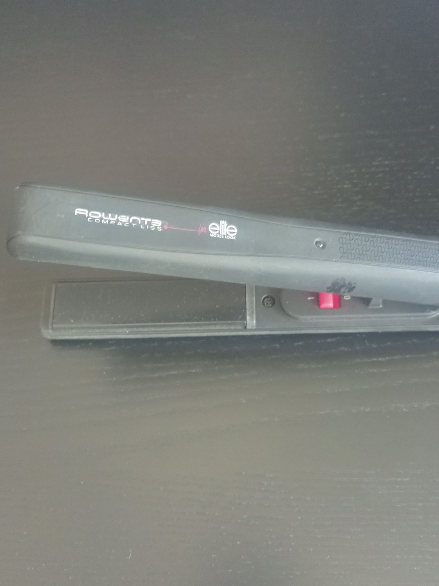 Сешоар Remington и преса за коса Roventa