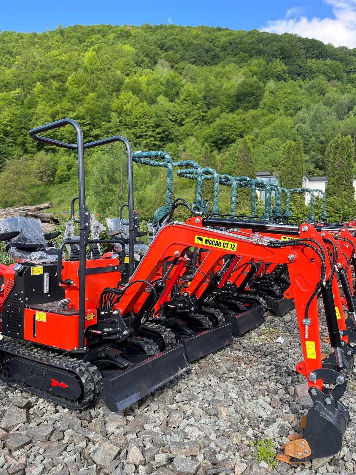Miniexcavator Macao CT12
