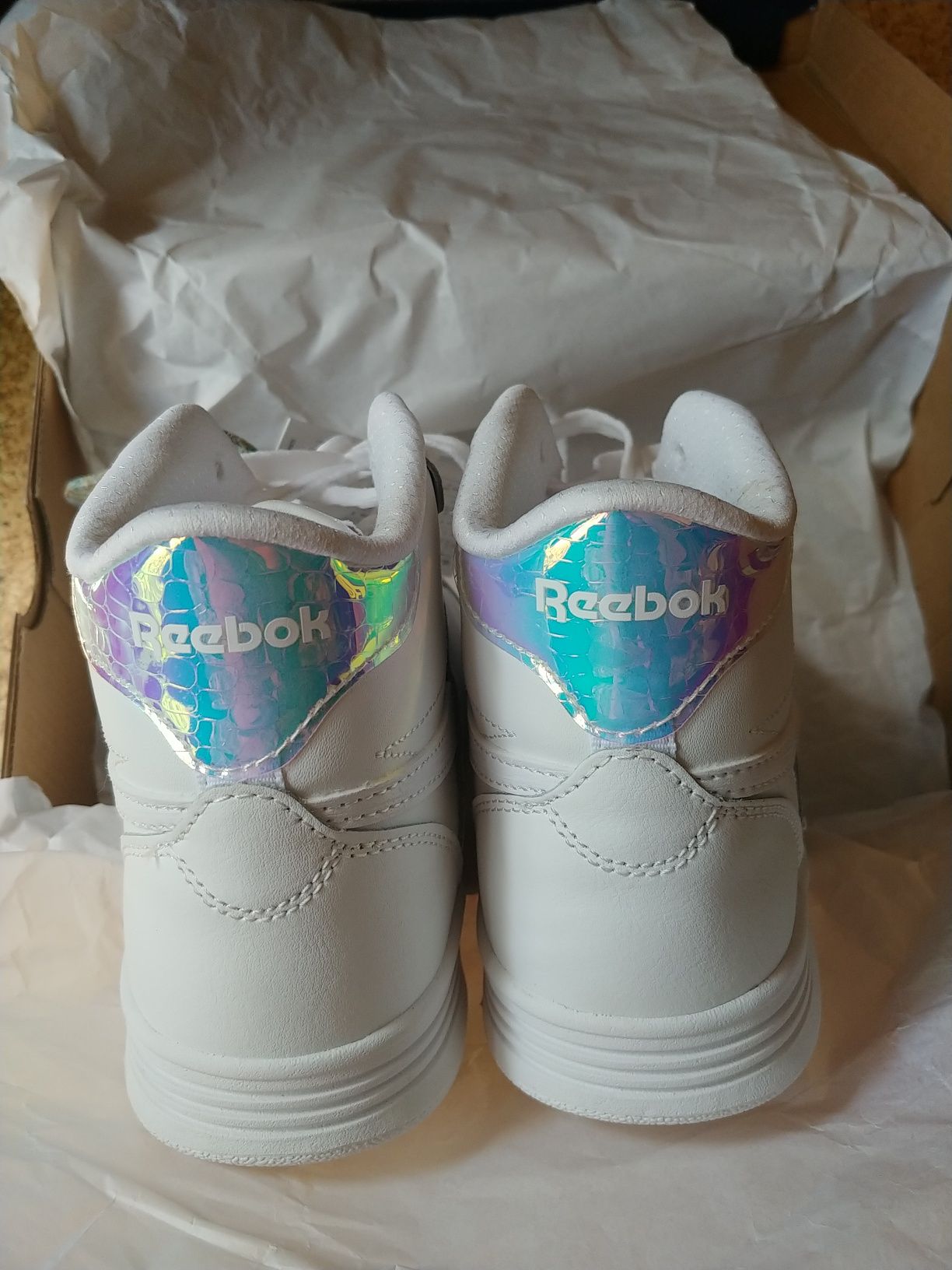 Женски обувки Reebok club high top 39 номер