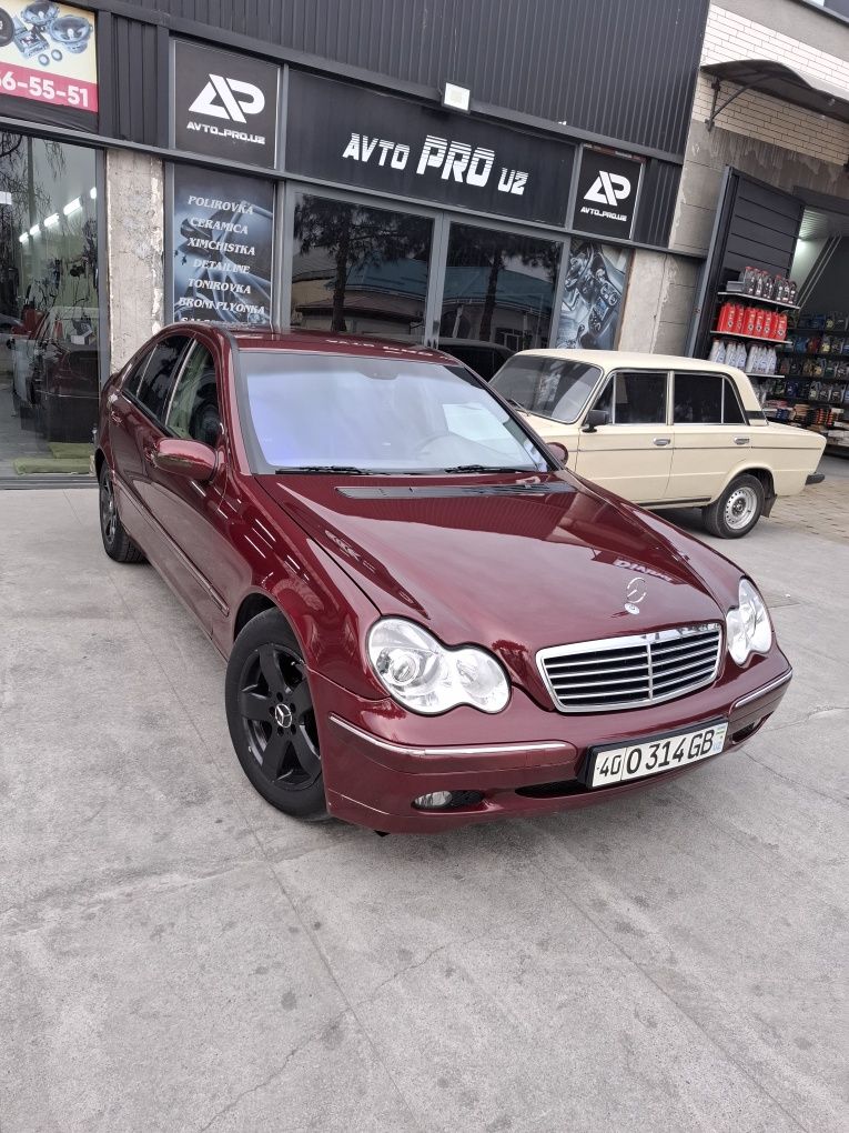Мерседес бенс w203