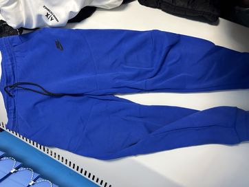 Nike tech fleece долнище