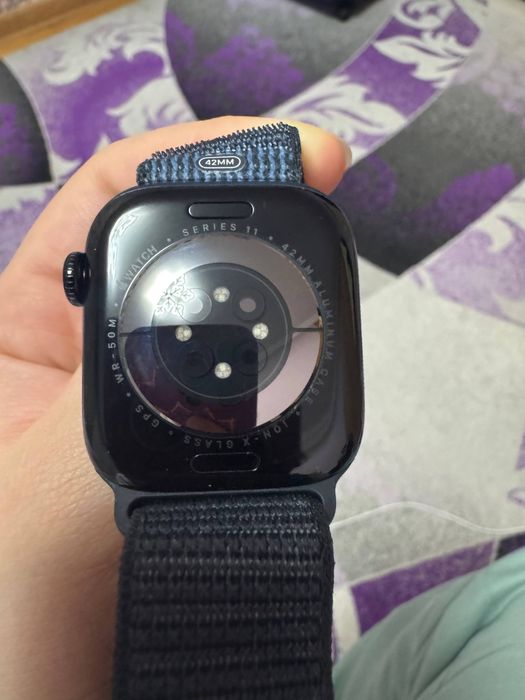 Apple watch 11 series - идеальное состояние
