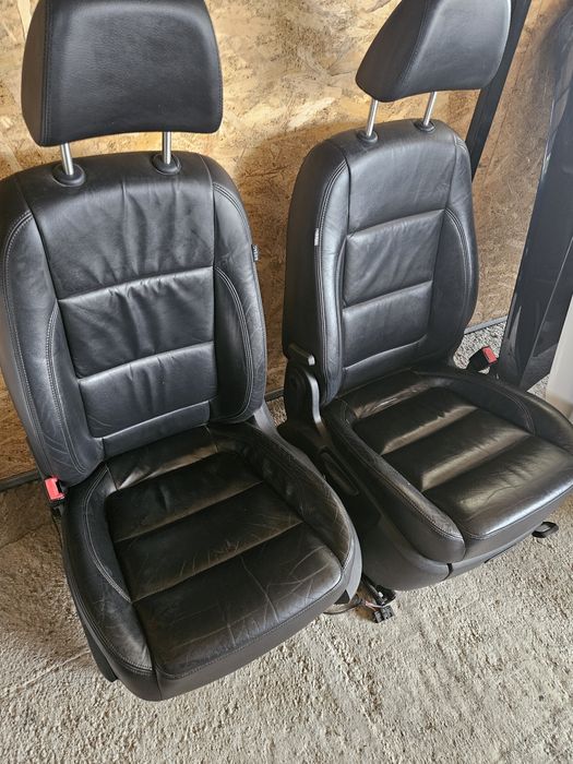 Interior scaune tiguan VOLAN STANGA nu ca celelalte de pe olx de angli