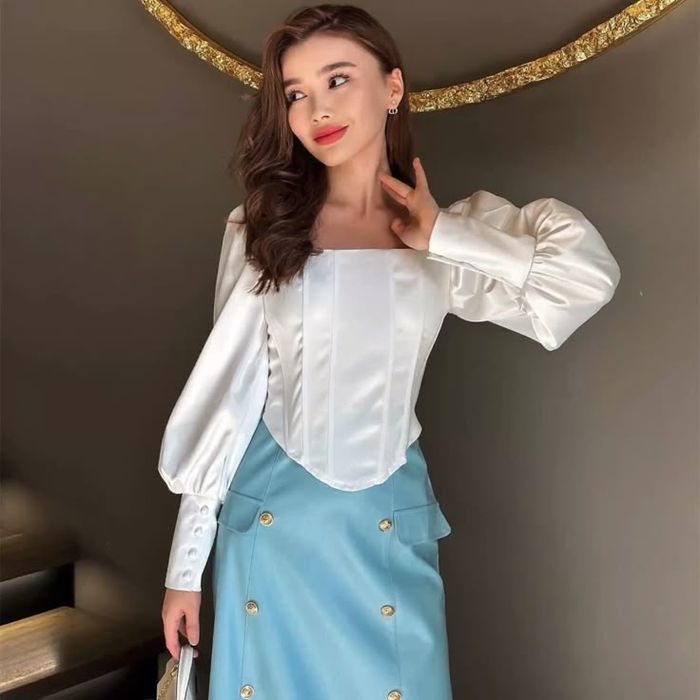 Белый корсет с рукавами