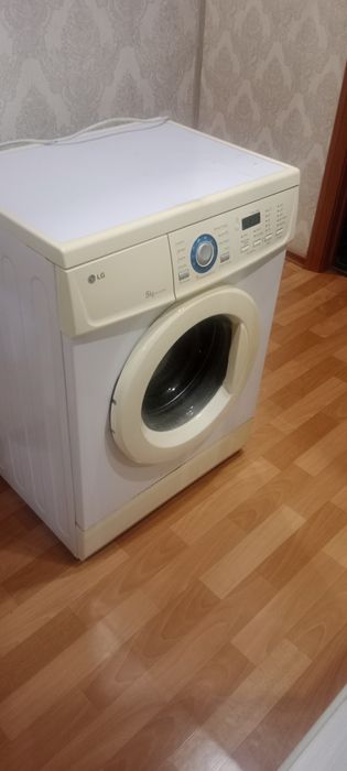 Продам стиральную машину