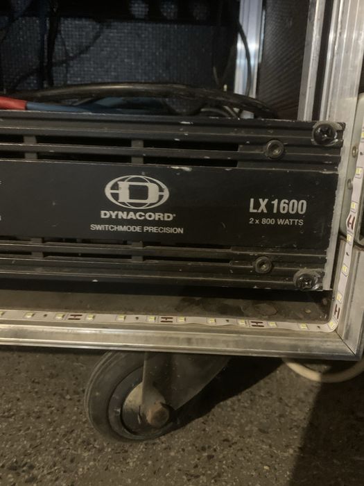 Rcf S8028 пасивни баскаси 2бр. И истинско стъпало на dynacord lx 1600