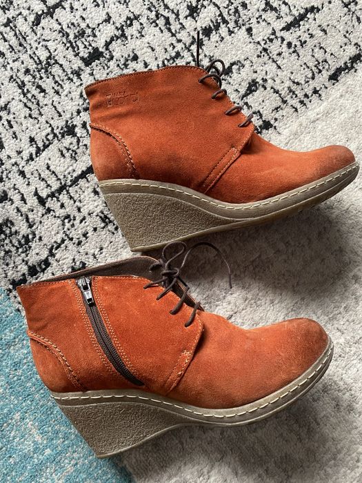 Vand botine de piele marimea 37 in conditii excelente