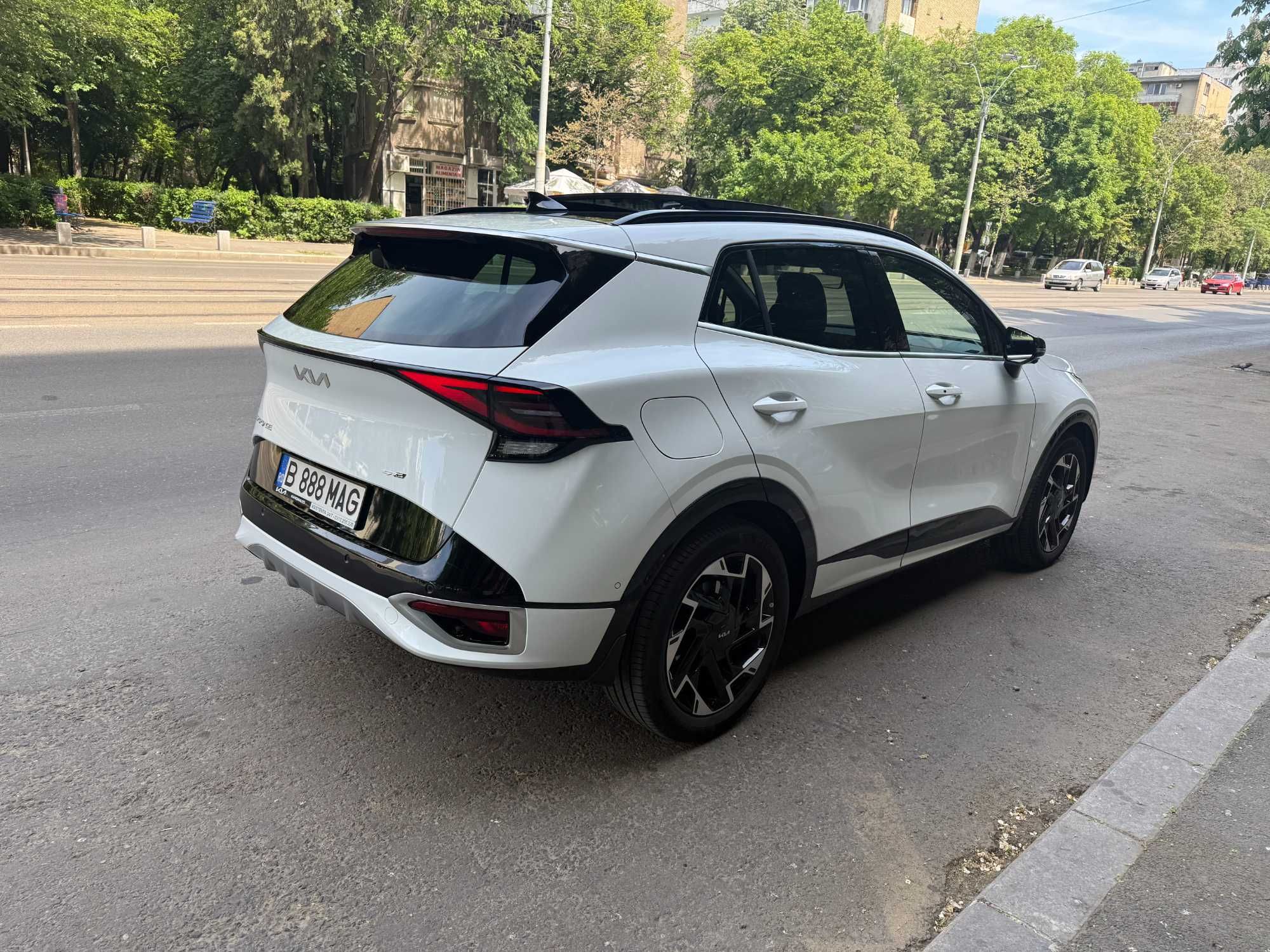 Kia Sportage PHEV 5 usi GT Line 1.6 T-GDI PHEV 265 CP A6 4x4 (MY 2023)
