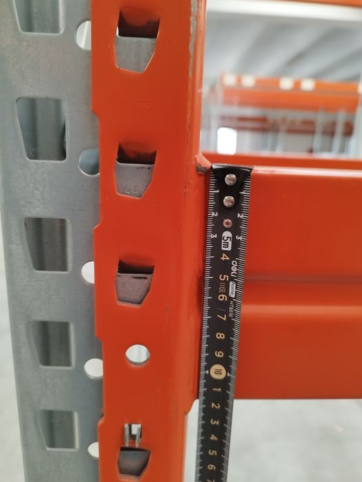 Rafturi Metalice Meta