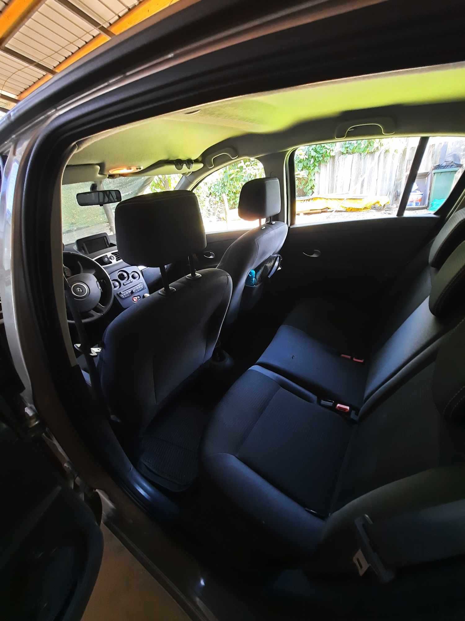 Renault Clio 3  ...