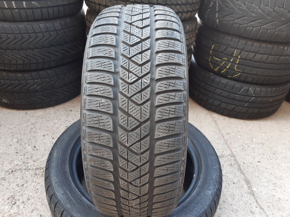 1xAnvelopa second iarnă 225 45 R18 Pirelli