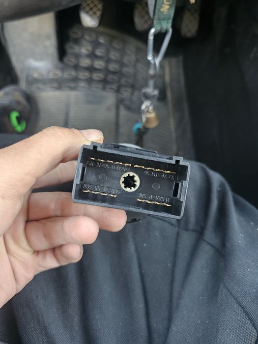 Ключ за фаворове Vw golf IV