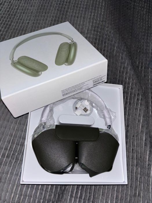 Airpods max новый
