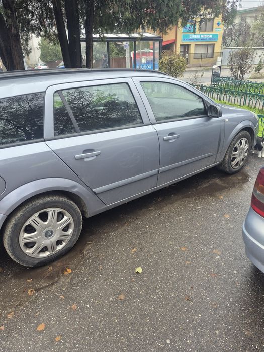 Opel Astra  H  2007