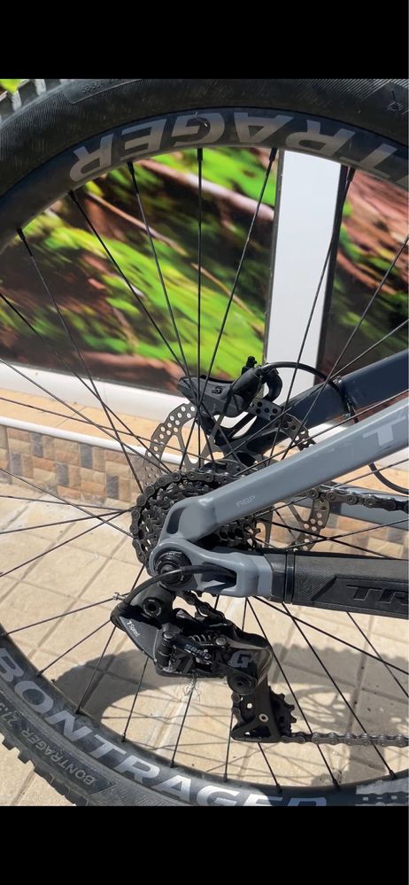 Trek session 8 2019 M/AL/27.5