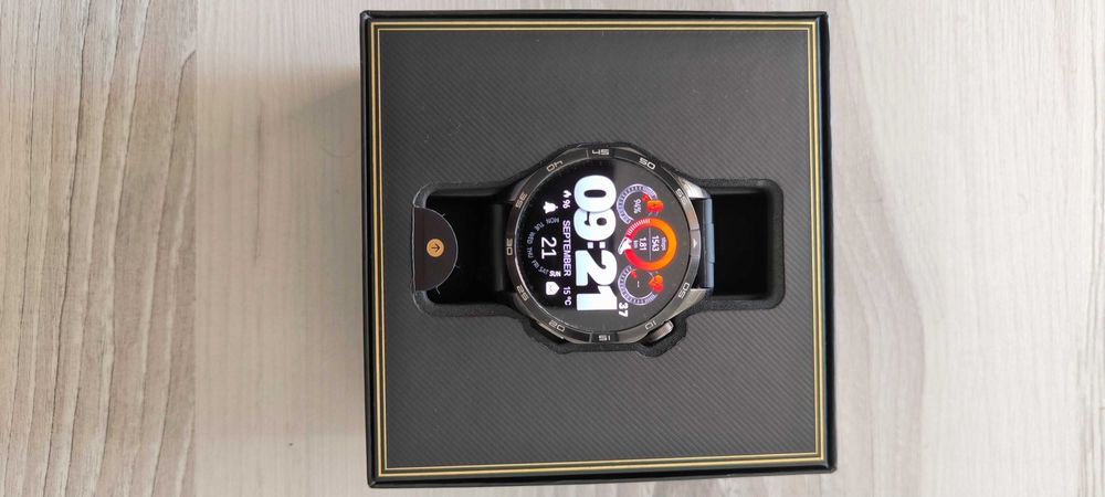 Vând smartwatch Huawei GT4