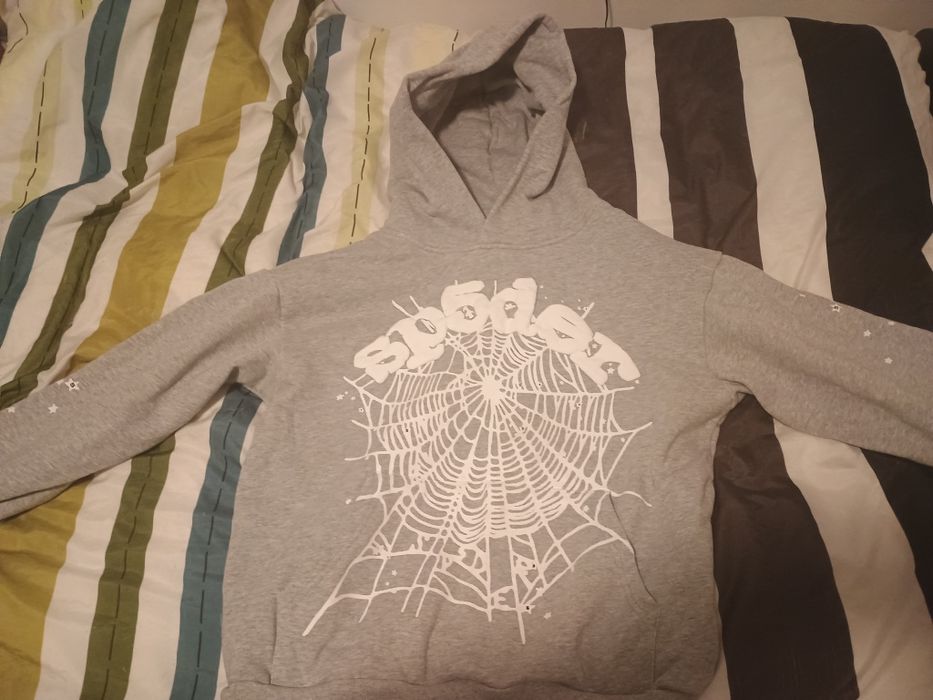 Hanorac spider 350 lei