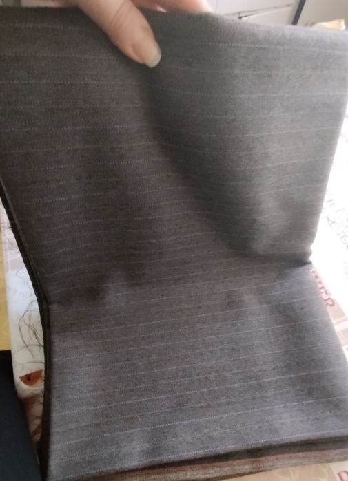 Нов кафяв вълнен плат