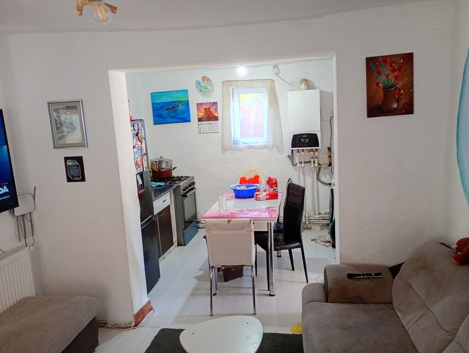 Vând casă ultracentral