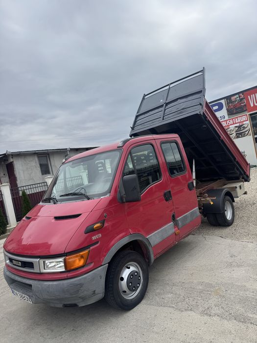Iveco 7 locuri basculabil 3 parti hidraulic pe cutie cu clima