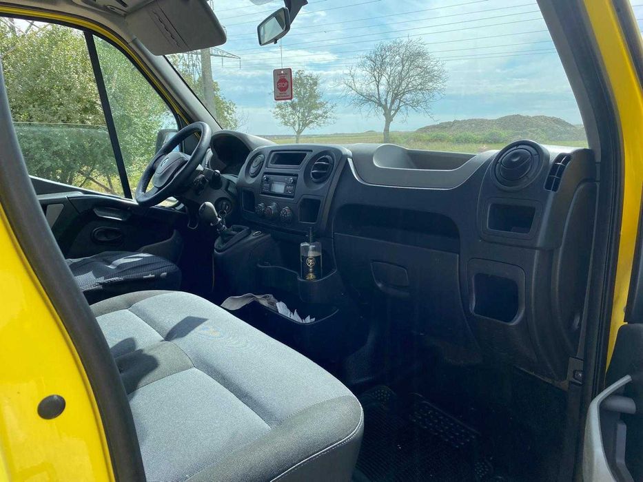 RENAULT Master Carosata 2014 2.3dCi 125CP E5 6 trepte bena 4.5m cat. B