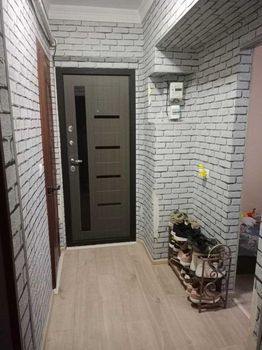 Продаю 1комнатную квартиру на Новомосковской.