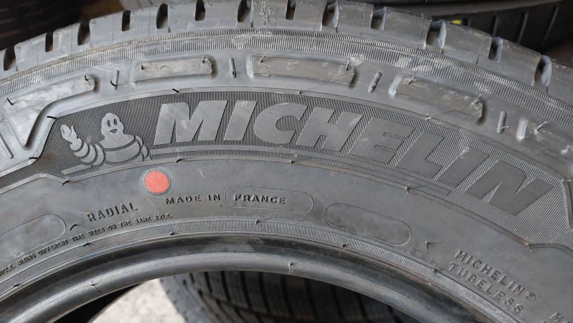 Нови гуми за Бус 205/75/16 C Michelin Agilis 3 4 броя
