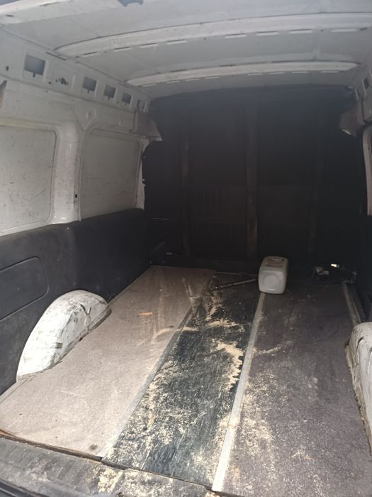 Vând Opel Combo dubă 1.3 Diesel