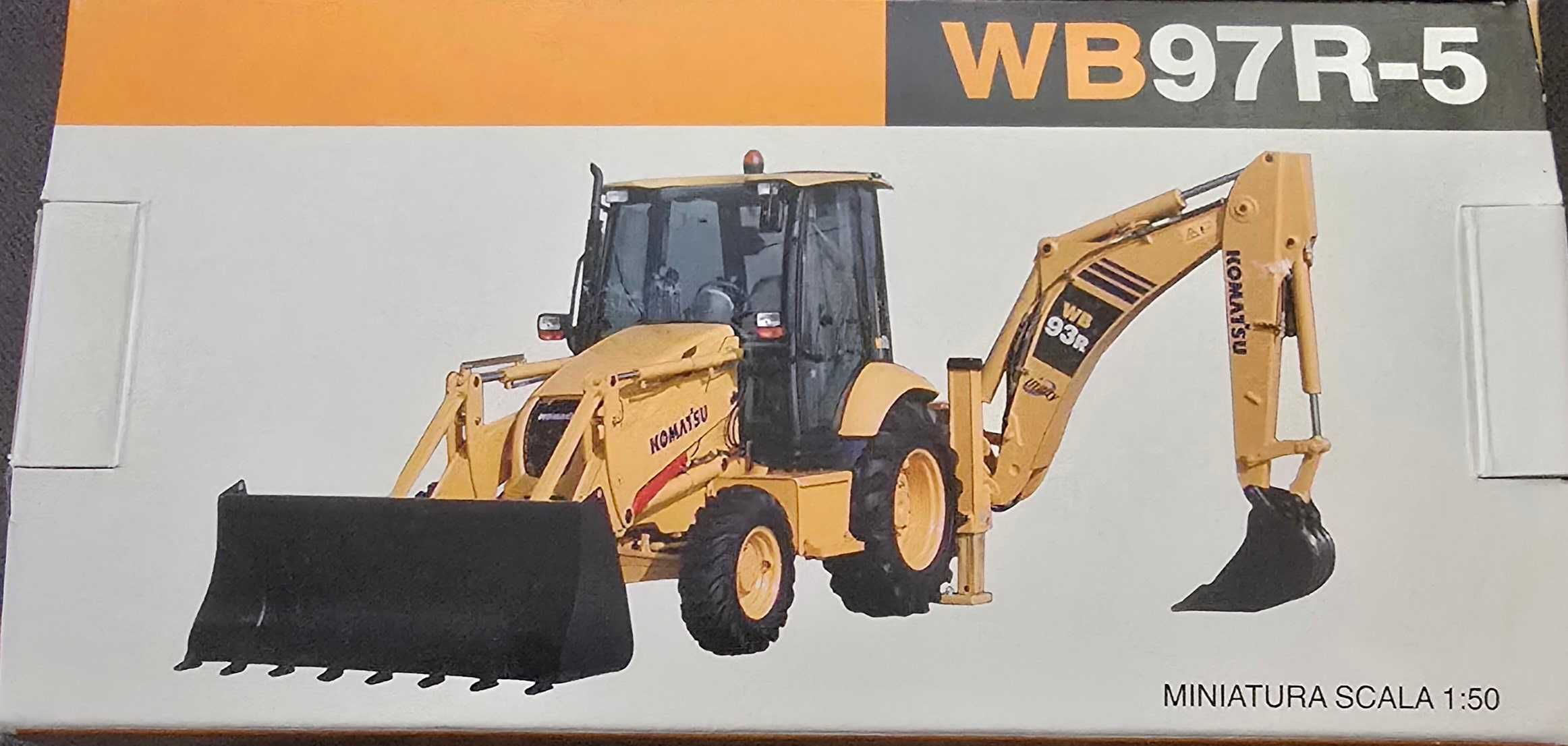 Продавам  kamatsu WB97R-5     мащаб 1:50