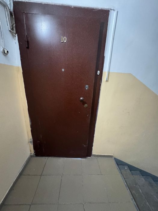 Срочно продам дверь