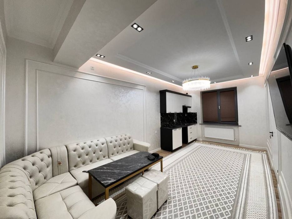 Продается 3 комнатная квартира площадью 57 кв.м. По улице Беруни