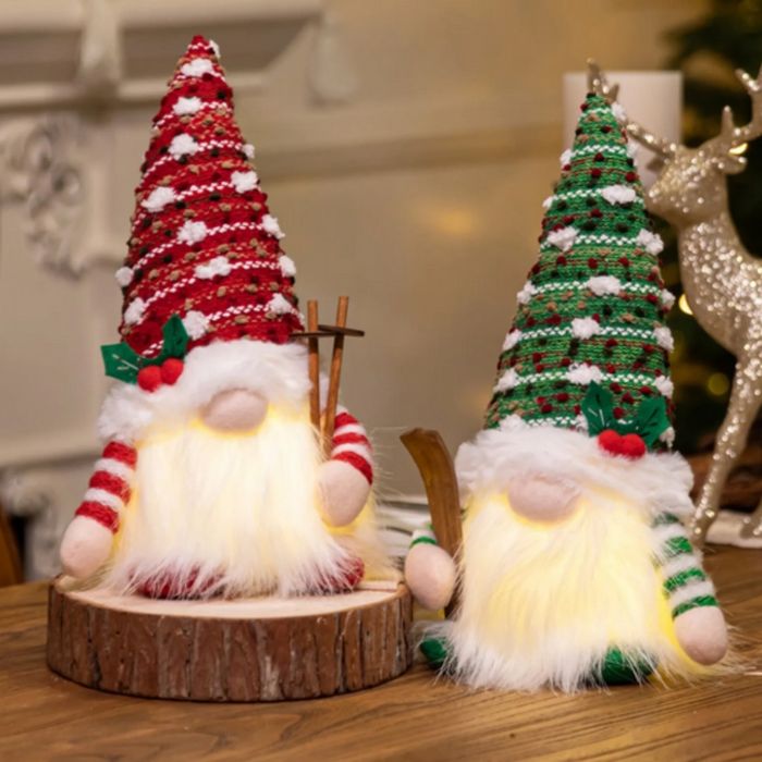 Коледни декорации и продукти, подходящи за подарък, различни цени