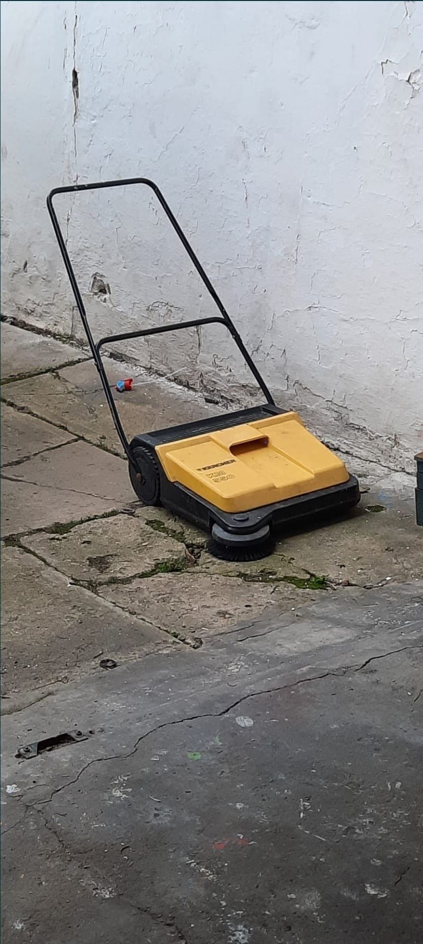 Matura Karcher km 550 curte hală trotuar pavaj matura mecanică