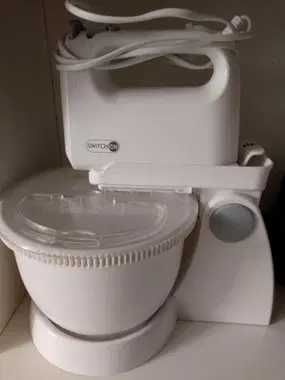 Mixer cu bol, model Switch On, pentru  amestecare si framantare