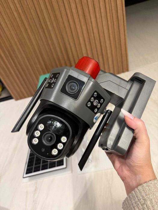 Camera solară supraveghere