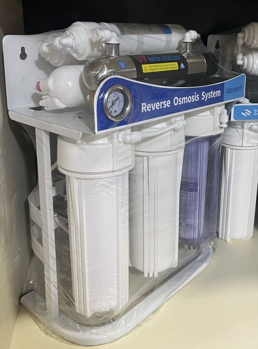 Фильтр с обратным осмосом AQUAVIT UV-7х (100GPD - 370 л/сут)