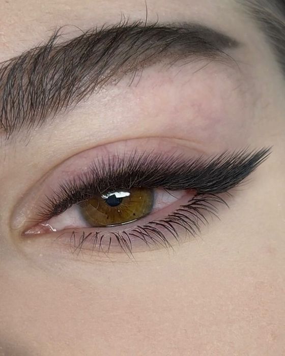 Наращивание ресниц 200 тыс