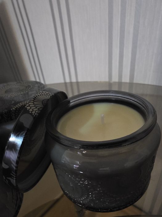 Lumânări parfumate din ceara de soia