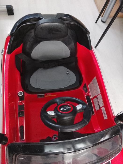 Акумулаторна детска количка Мини Курър