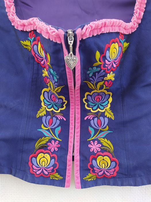 Vând bolero Oktoberfest