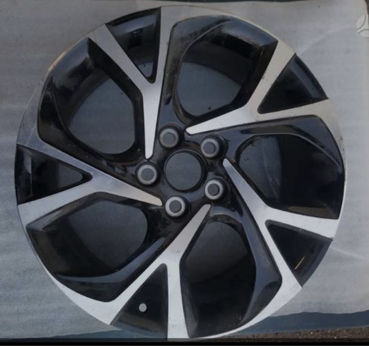 o janta 18 originala toyota c-hr  rav 4 7j et50