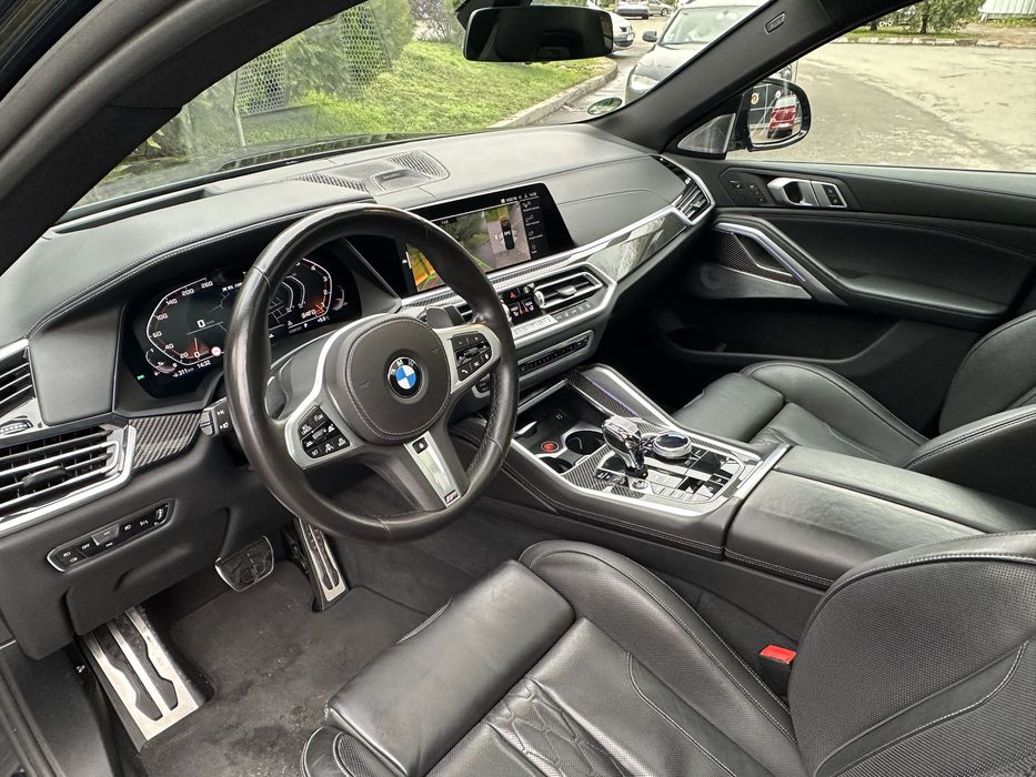 BMW X6 M50i 2022 530cp SkyLounge/InteriorM/BowerWilkins/NightVision !