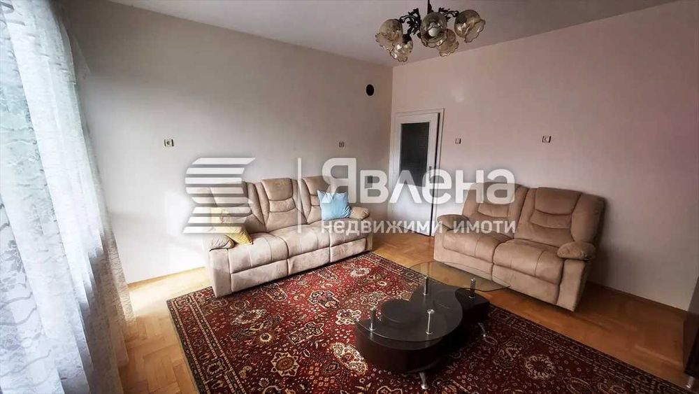 Продава се Тристаен апартамент в София, Център - 98 кв.м за 1455 €/кв.м - Снимка #3