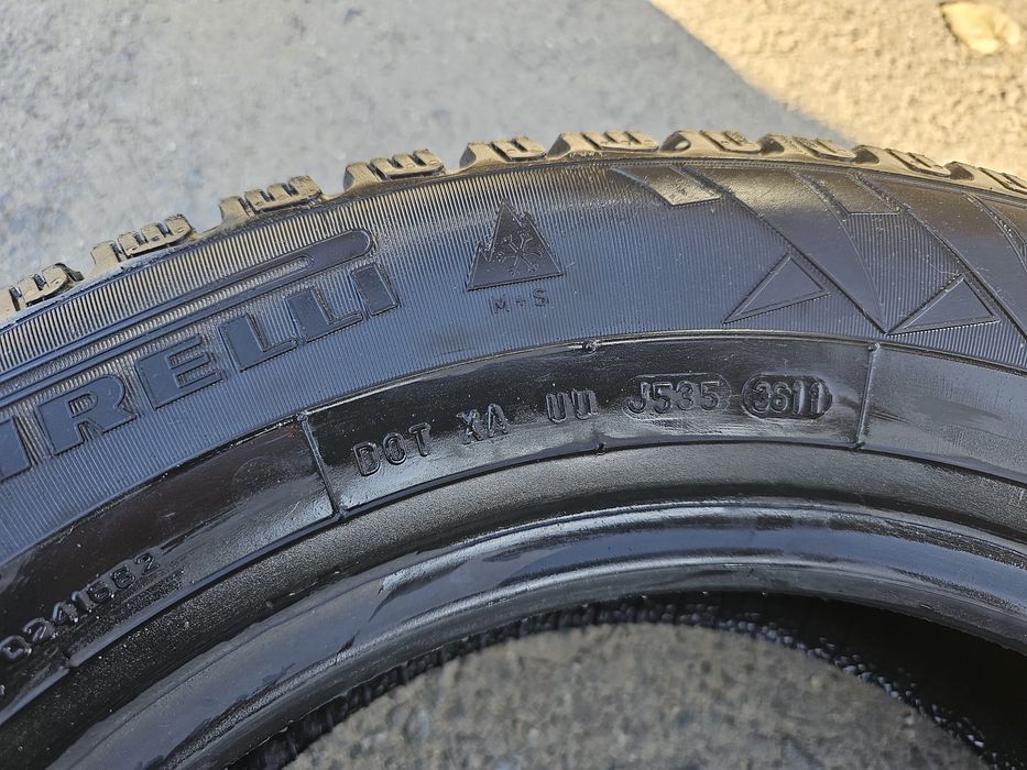 Vand anvelope M+S 196/65/15   PIRELLI
