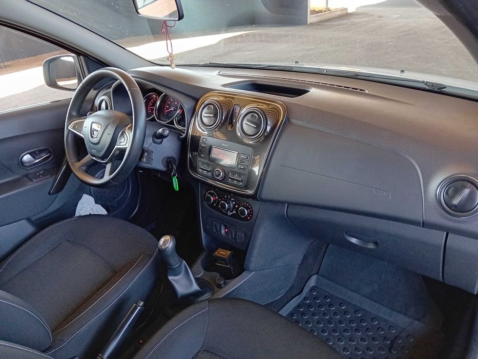Dacia Logan  Lauriate  2020  75 cp  Euro 6 Benzina