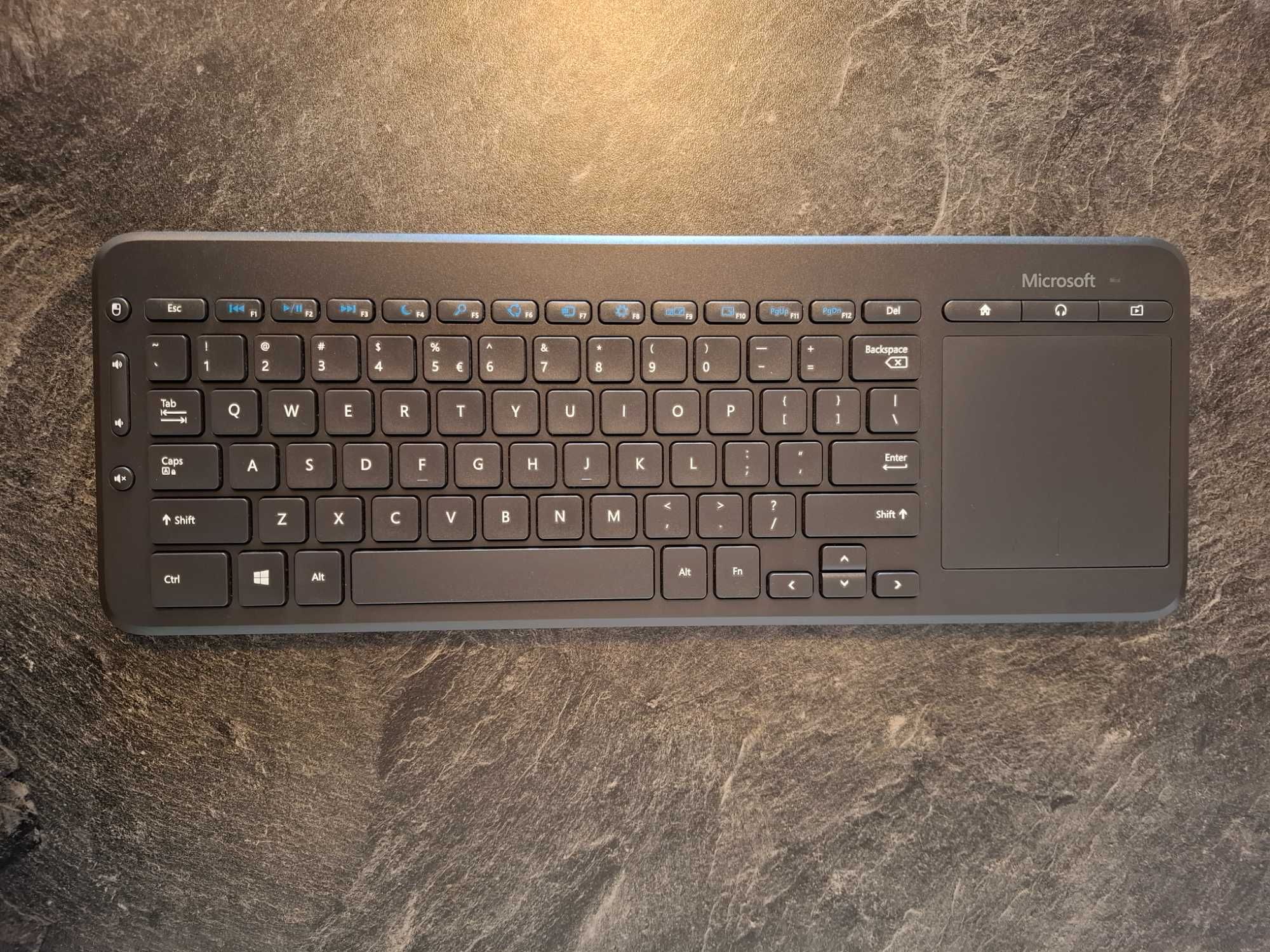 Tastatura Wireless Microsoft All-in-One
