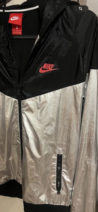 Geaca Nike Primavara/ vara Marimea S