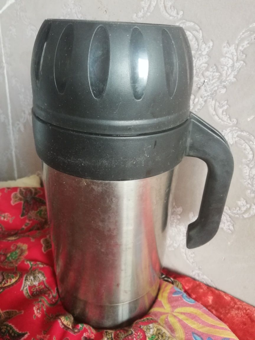 Продам    термос