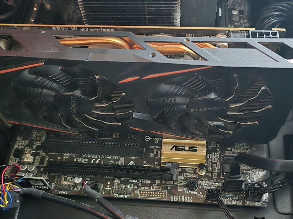 Офис/Геймърски компютър